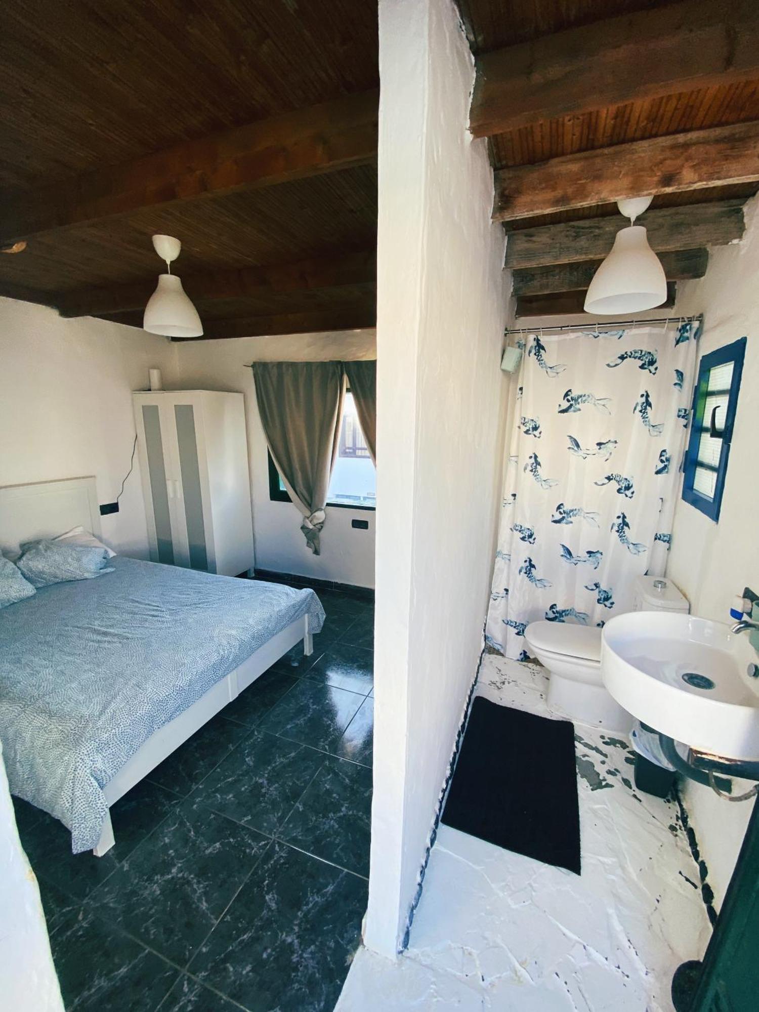Habitaciones Famara 15 المظهر الخارجي الصورة