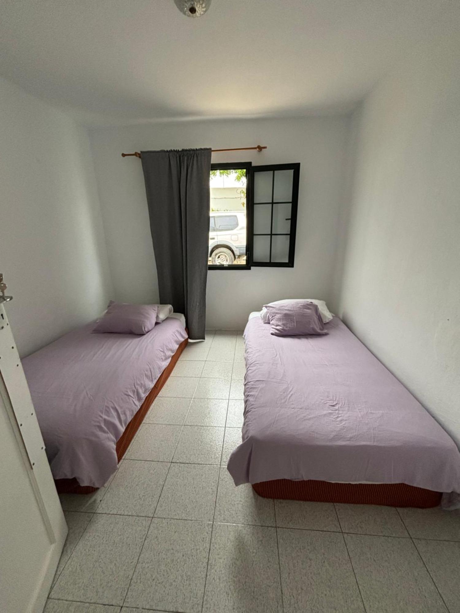 Habitaciones Famara 15 المظهر الخارجي الصورة